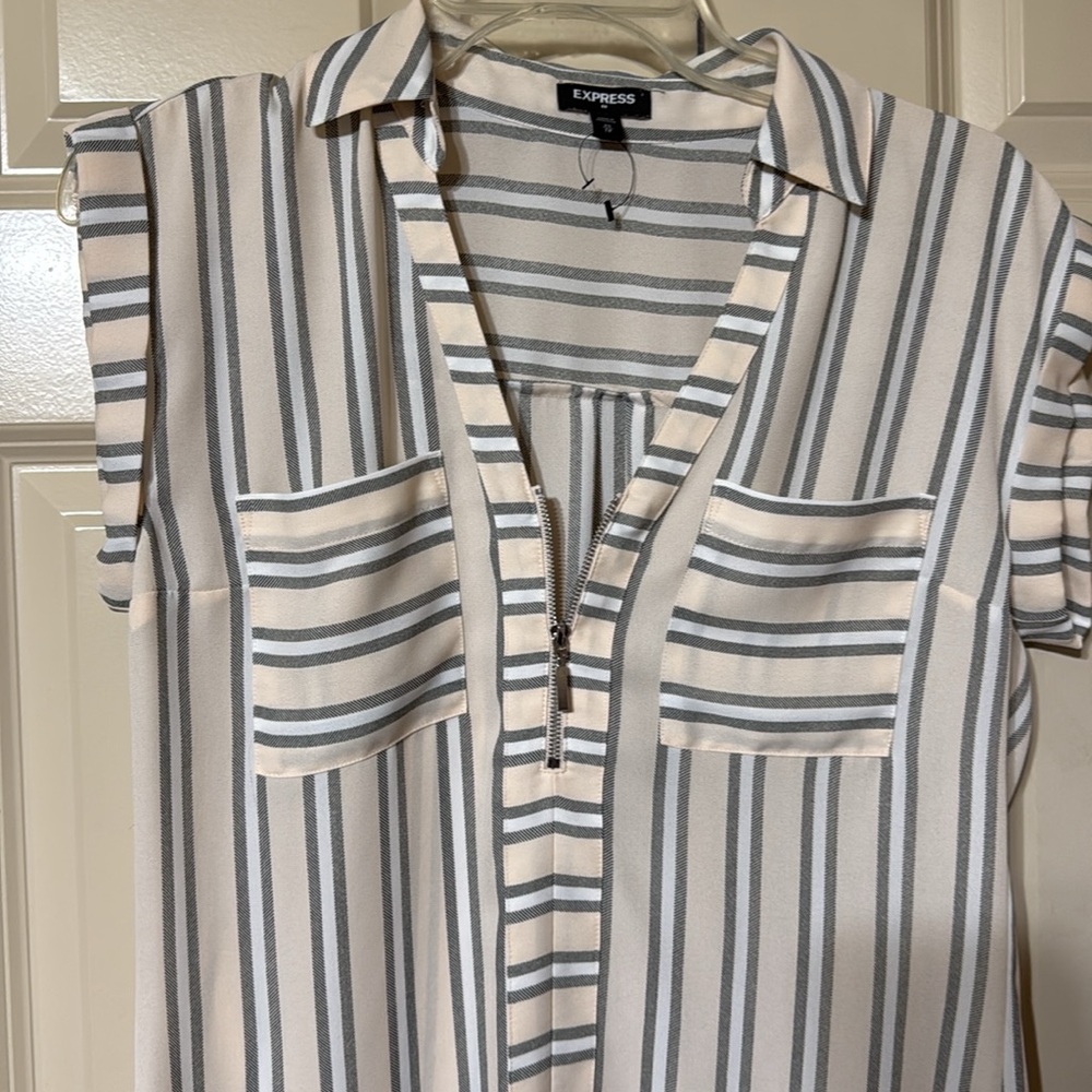Express xs striped zipper top - Picture 4 of 8